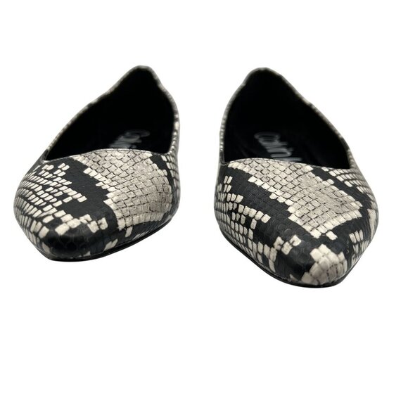 Calvin Klein Emerin Womens 6 Pointed Toe Vegan Snakeskin Slip Ons Comfort Shoes - Picture 8 of 15
